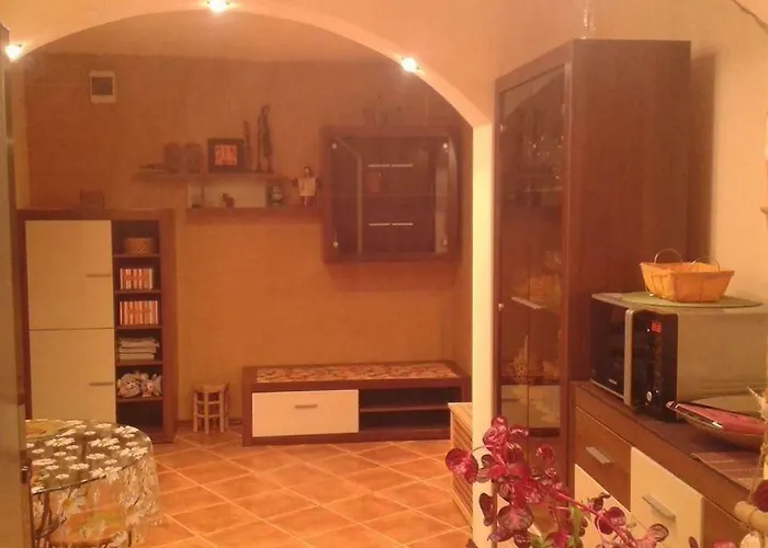 Sweet Homme Крайова